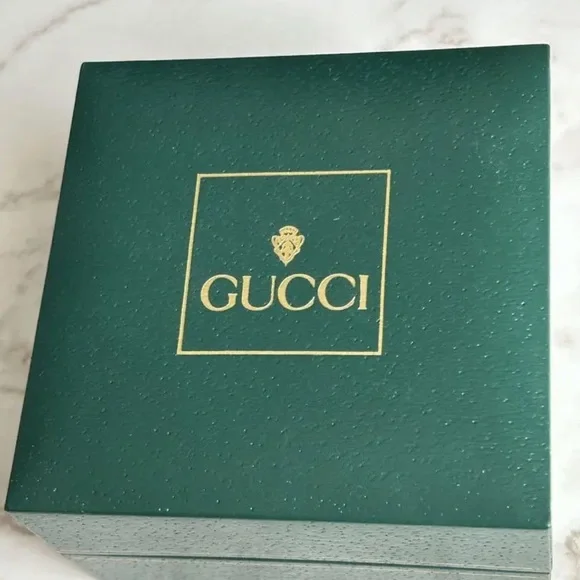 Gucci Bracelet Watch - Picture 11 of 11
